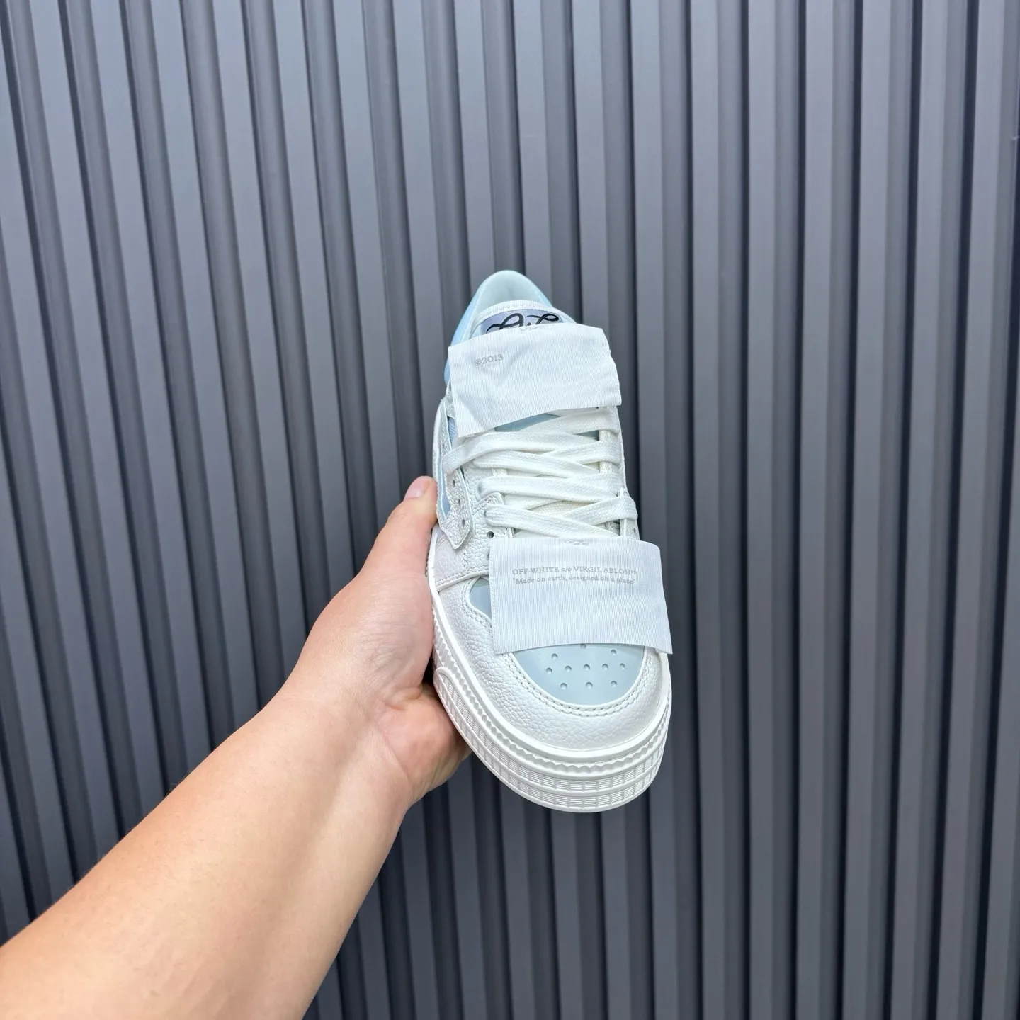 P760 OFF WHITE⚡️Couple model⚡️35-40 women’s model 39-46 men’s model